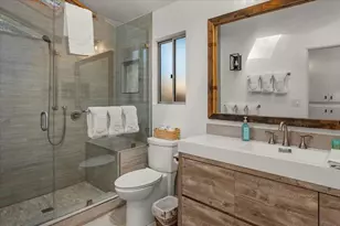 39187 N Bay Dr, Big Bear Lake, CA 92315 - Photo 14