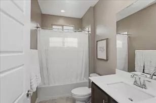 73721 Raphael Dr, Palm Desert, CA 92211 - Photo 24