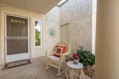 153 Desert Falls Circle, Palm Desert, CA 92211 - Photo 2