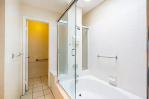 41705 Navarre Ct, Palm Desert, CA 92260 - Photo 20