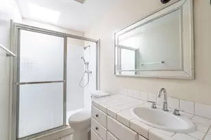 41705 Navarre Ct, Palm Desert, CA 92260 - Photo 24