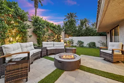 48119 Calle Seranas, La Quinta, CA 92253 - Photo 2