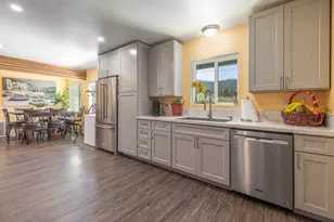 42966 Moonridge Rd, Big Bear Lake, CA 92315 - Photo 14