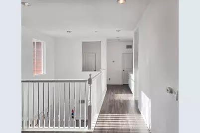 5015 Thornberry Way, Fontana, CA 92336 - Photo 10