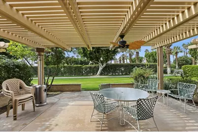 41521 Woodhaven Drive E, Palm Desert, CA 92211 - Photo 2