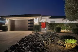 45180 Debbie Dr, La Quinta, CA 92253 - Photo 2