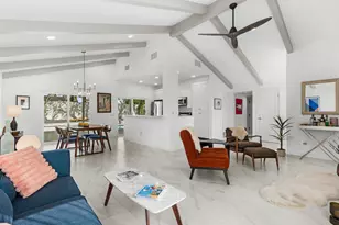 1022 E El Escudero St, Palm Springs, CA 92262 - Photo 10