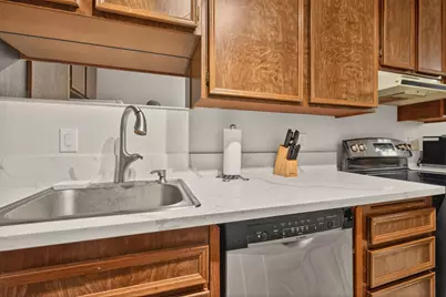 2800 N Los Felices Circle E #C-111, Palm Springs, CA 92262 - Photo 8
