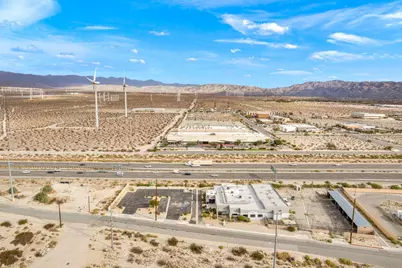 690 Garnet Avenue, Palm Springs, CA 92262 - Photo 10