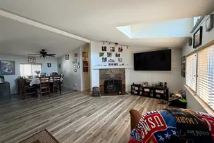 9080 Bloomfield St, Cypress, CA 90630 - Photo 14