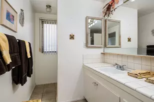 5165 E Lakeside Dr, Palm Springs, CA 92264 - Photo 26