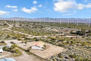 15310 Desert View Rd, Palm Springs, CA 92282 - Photo 40