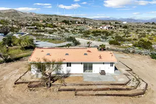 15310 Desert View Rd, Palm Springs, CA 92282 - Photo 2