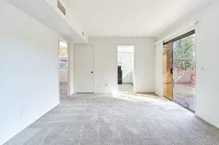 2420 Los Coyotes Dr, Palm Springs, CA 92264 - Photo 34