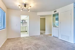 2420 Los Coyotes Dr, Palm Springs, CA 92264 - Photo 22