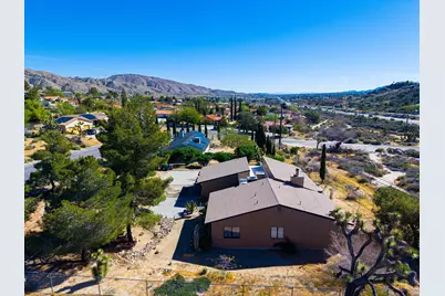 7674 Rockaway Avenue, Yucca Valley, CA 92284 - Photo 36