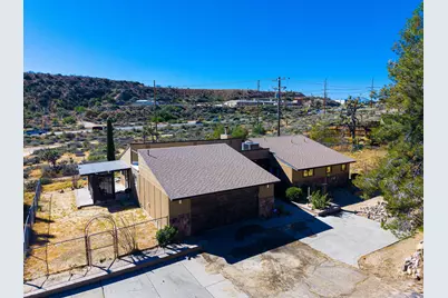7674 Rockaway Avenue, Yucca Valley, CA 92284 - Photo 38