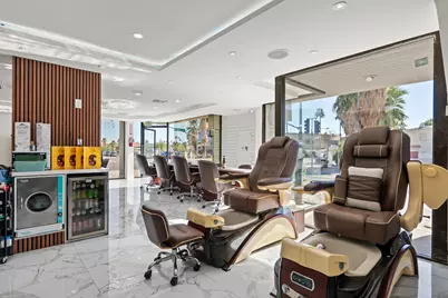 201 N Indian Canyon Drive N, Palm Springs, CA 92262 - Photo 24