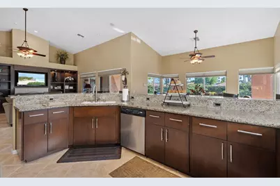 28 White Sun Way, Rancho Mirage, CA 92270 - Photo 42