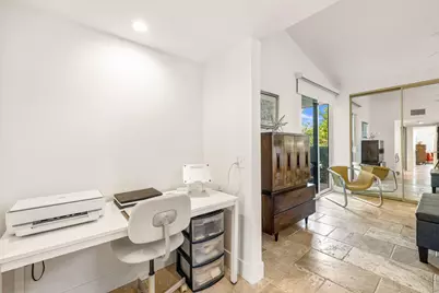 2077 S Caliente Drive, Palm Springs, CA 92264 - Photo 24