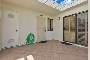 2023 N Via Miraleste Unit # 1018, Palm Springs, CA 92262 - Photo 4