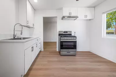 44858 Santa Anita Avenue, Palm Desert, CA 92260 - Photo 10