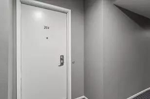 1490 S Camino Real 204, Palm Springs, CA 92264 - Photo 1