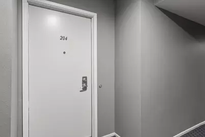 1490 S Camino Real 204, Palm Springs, CA 92264 - Photo 2