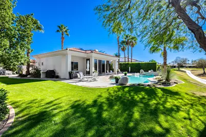 196 Loch Lomond Road, Rancho Mirage, CA 92270 - Photo 36