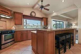 149 Blue River Dr, Palm Desert, CA 92211 - Photo 4