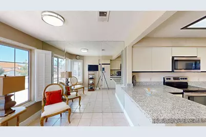 272 Vista Royale Circle E, Palm Desert, CA 92211 - Photo 14