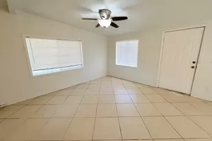 30404 San Antonio Dr, Cathedral City, CA 92234 - Photo 6