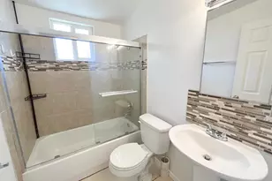 30404 San Antonio Dr, Cathedral City, CA 92234 - Photo 16