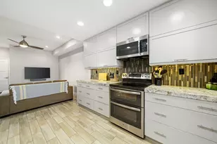 38417 Nasturtium Way, Palm Desert, CA 92211 - Photo 10