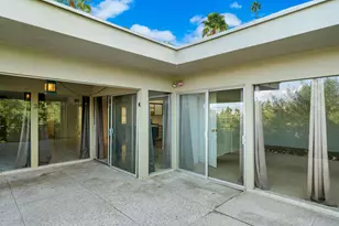 2014 Southridge Dr, Palm Springs, CA 92264 - Photo 18