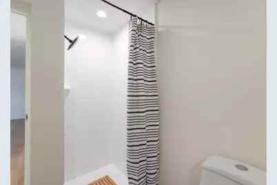 251 E La Verne Way #F, Palm Springs, CA 92264 - Photo 16