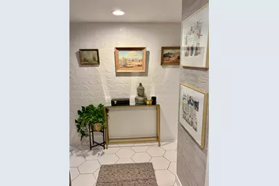 2301 S Skyview Drive #2, Palm Springs, CA 92264 - Photo 2