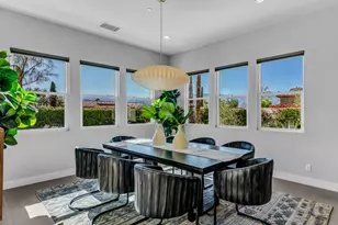 37 Alicante Cir, Rancho Mirage, CA 92270 - Photo 10