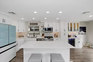 38521 Little Way, Palm Desert, CA 92260 - Photo 6