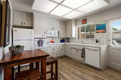 290 S San Jacinto Drive #9, Palm Springs, CA 92262 - Photo 4