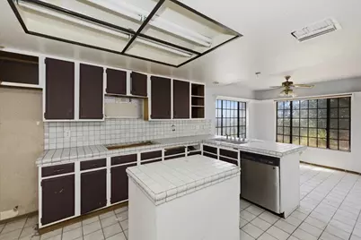 11491 Sunaire Place, Moreno Valley, CA 92557 - Photo 18