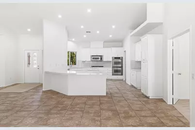 74101 E Academy Lane E, Palm Desert, CA 92211 - Photo 6