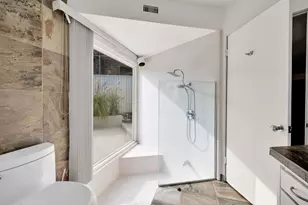 345 W Crestview Dr, Palm Springs, CA 92264 - Photo 22