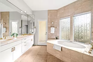 75385 Riviera Dr, Indian Wells, CA 92210 - Photo 14