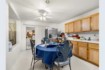 13847 Clydesdale Run Lane, Victorville, CA 92394 - Photo 16