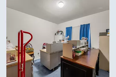 13847 Clydesdale Run Lane, Victorville, CA 92394 - Photo 12