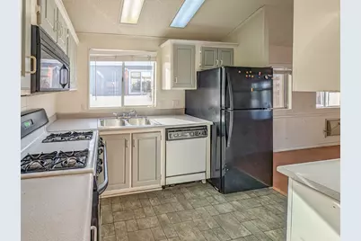 70200 Dillon Road #346, Desert Hot Springs, CA 92241 - Photo 10