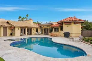 10 Venus Dr, Rancho Mirage, CA 92270 - Photo 6