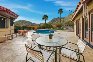 10 Venus Dr, Rancho Mirage, CA 92270 - Photo 2