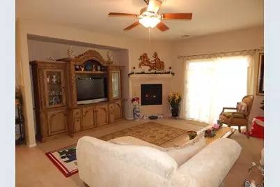8796 Matterhorn Court, Desert Hot Springs, CA 92240 - Photo 10